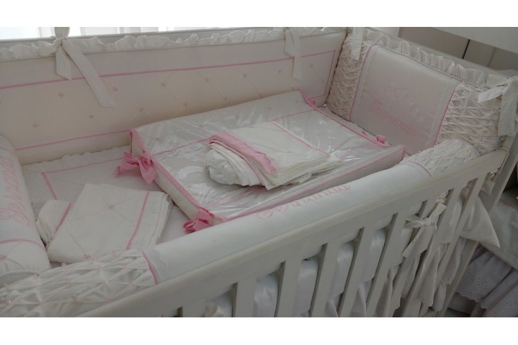Kit Berço Branco e Rosa Básico - Imagem 5