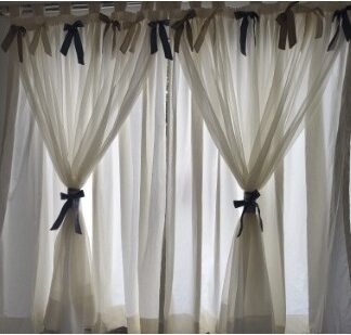 Cortina Infantil com Laços