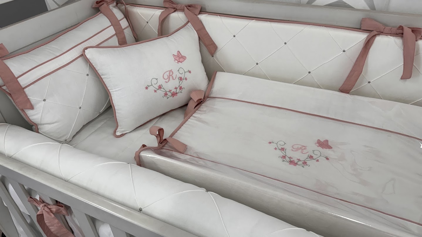 Kit Berço Rose Floral Borboleta