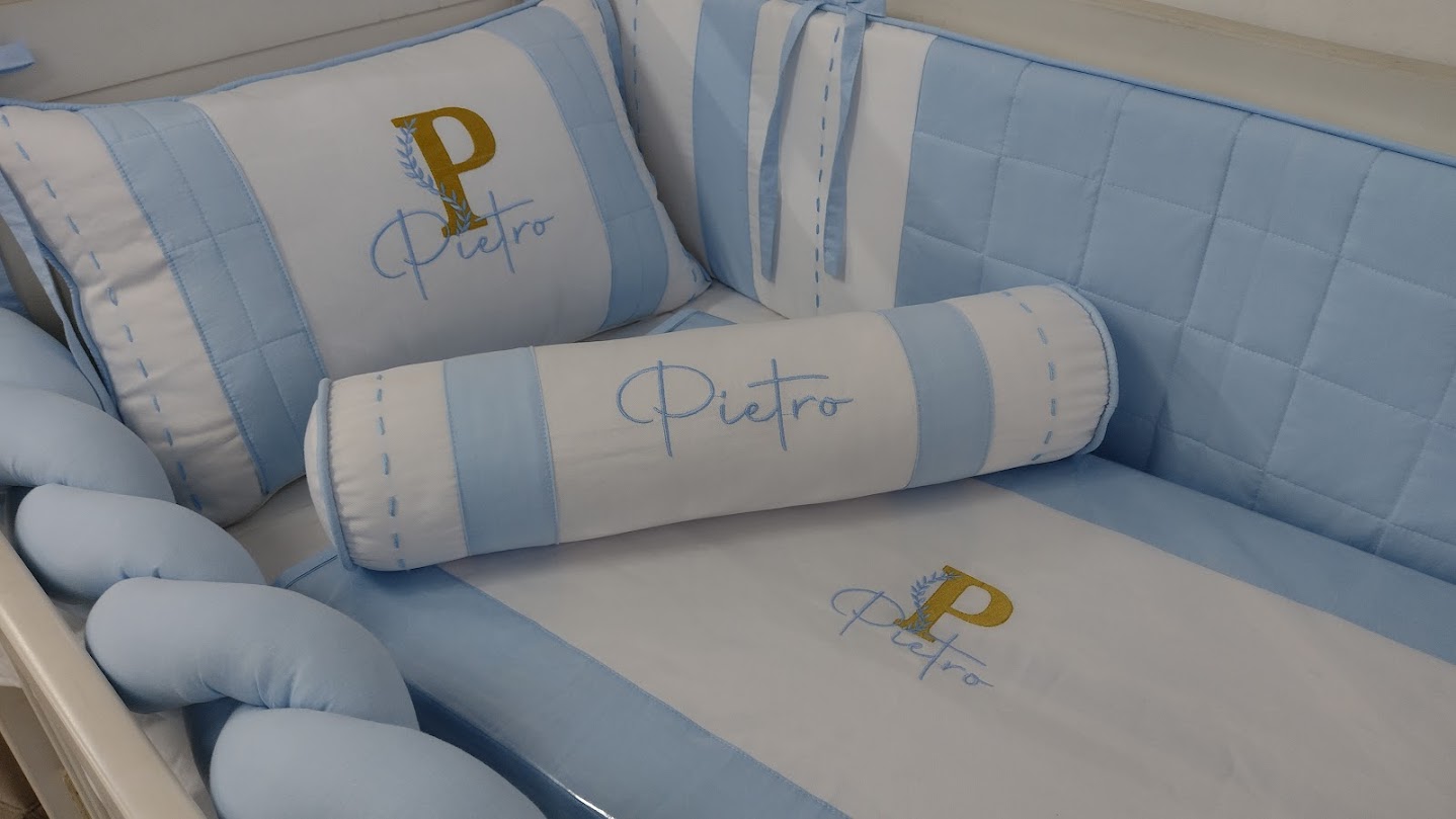 Kit Berço Azul Bebe e Dourado